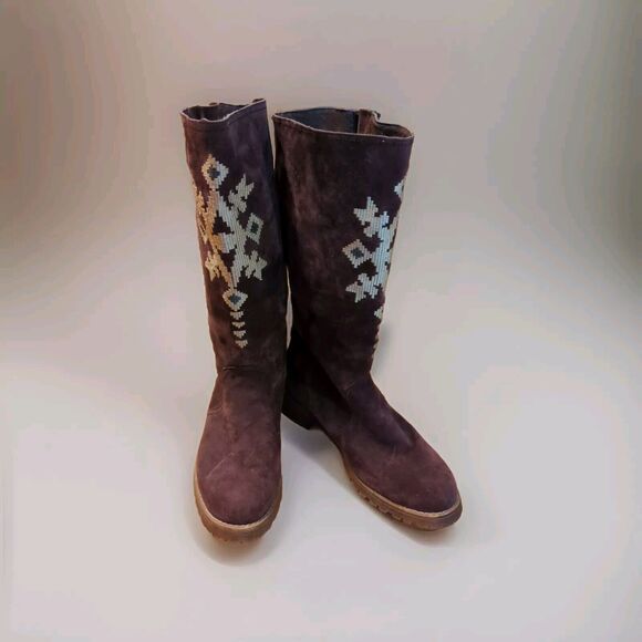Muk Luks Barbie Boots Womens 9 Dark Purple Southwest Snowflake Faux Suede - Picture 1 of 11